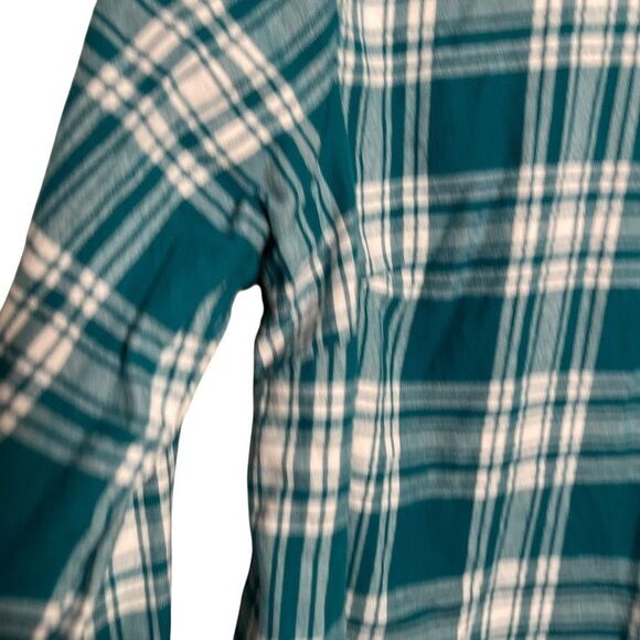 J Crew Flannel Women's Medium Blue Plaid Button Up Shirt Collared Preppy - Picture 4 of 10